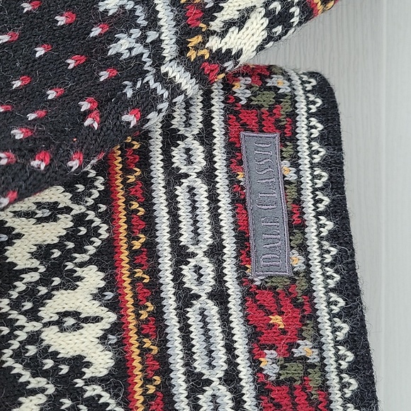 DALE OF NORWAY CLASSIC WOOL SWEATER LARGE SIZE - Picture 13 of 17